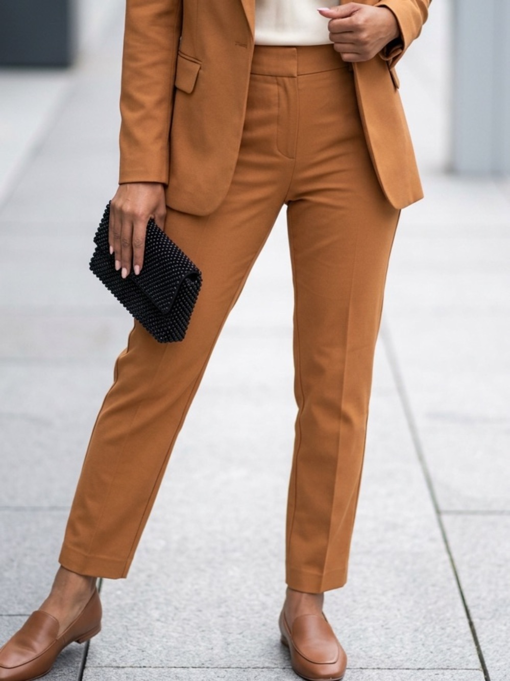 Ann Taylor The Ankle Pant preppy quite confidence minimalist midrise slim pants